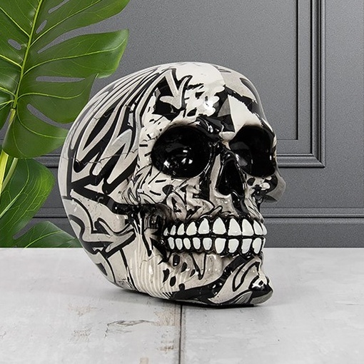 Monochrome Art - Small Skull